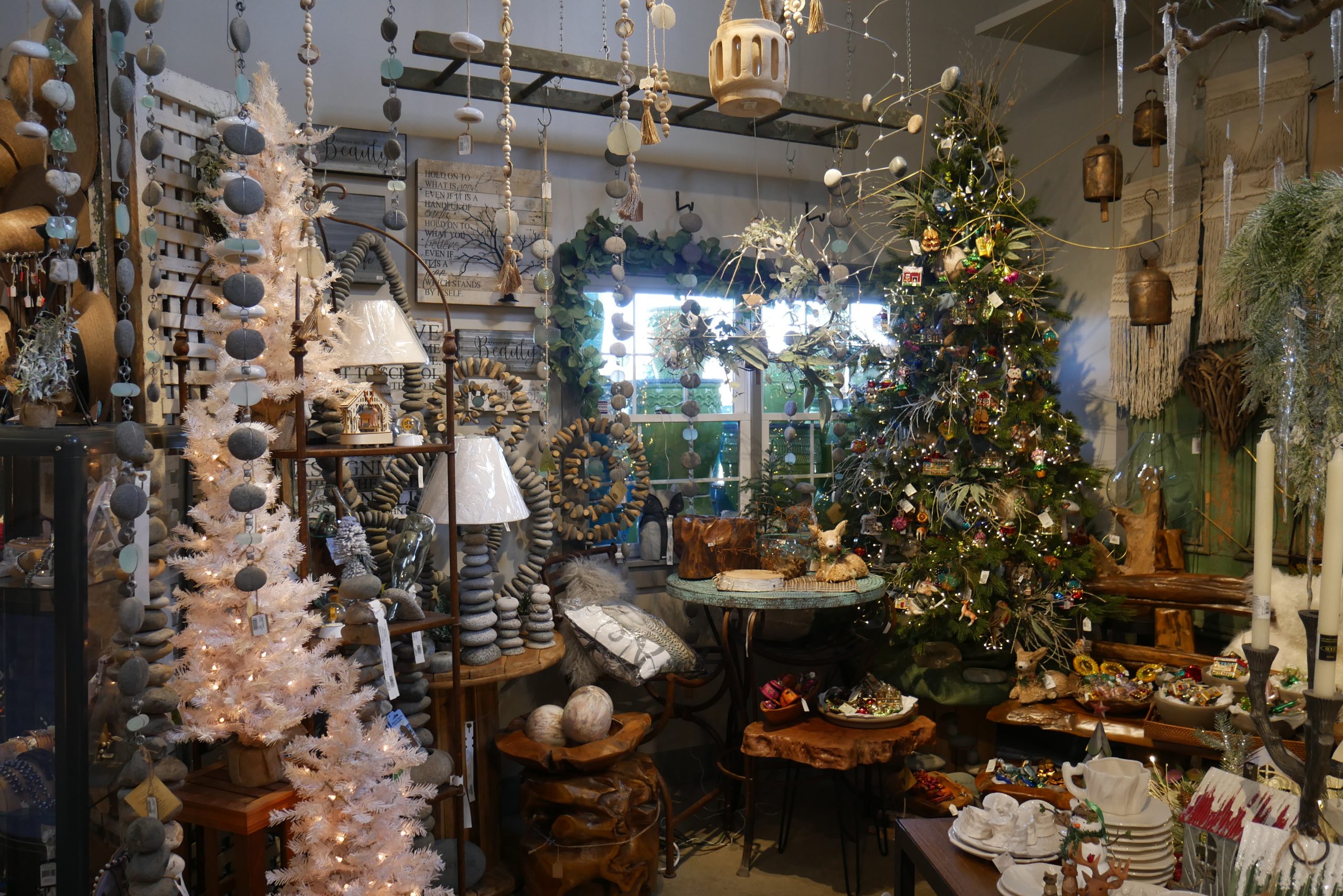 GARDEN CENTER - Suncrest Gardens